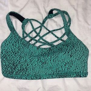 Lululemon sports bra